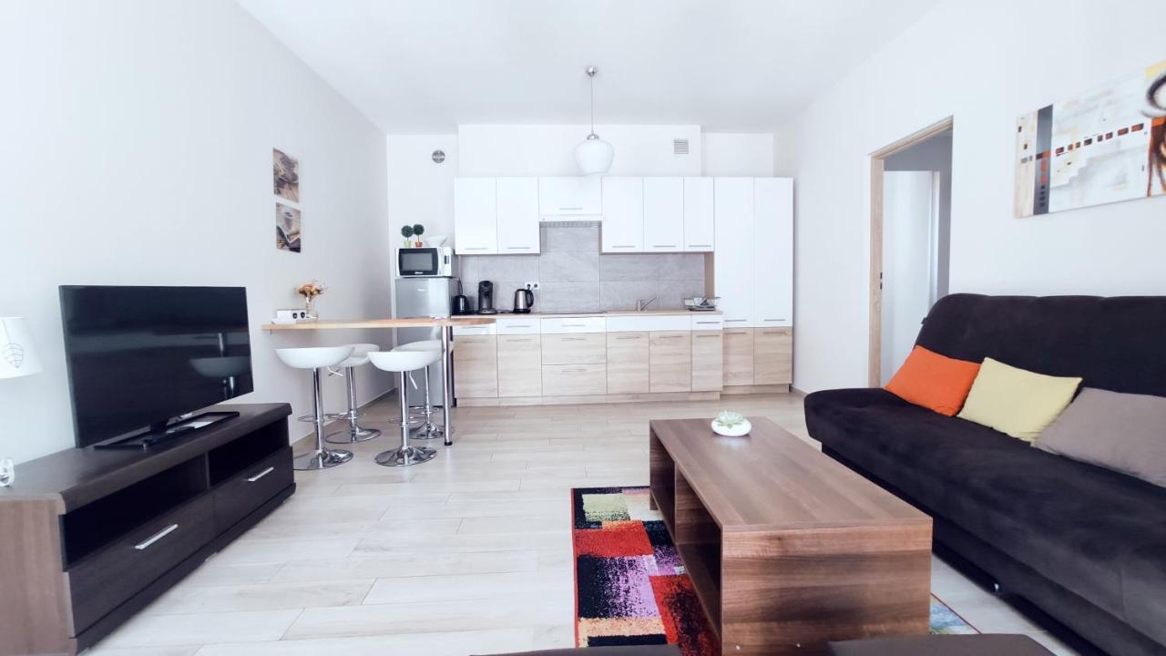 Pilsudskiego 11 By Homeprime Krakow Ngoại thất bức ảnh